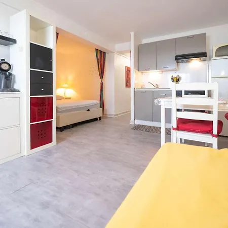 Apartmán T2- Pied Dans L'eau- Clim